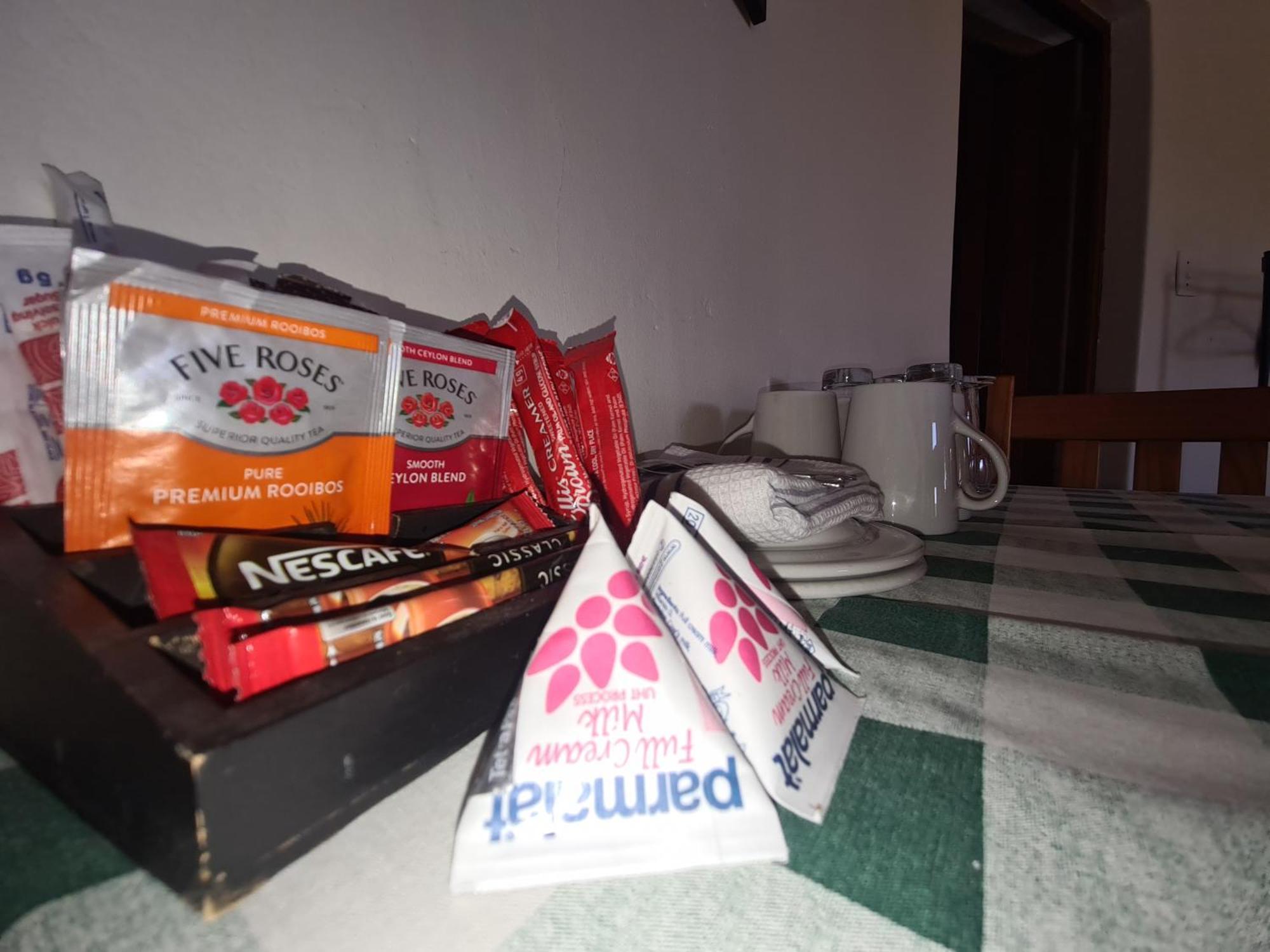 Tower Of Pizza Bed & Breakfast Ethels Drive Bagian luar foto